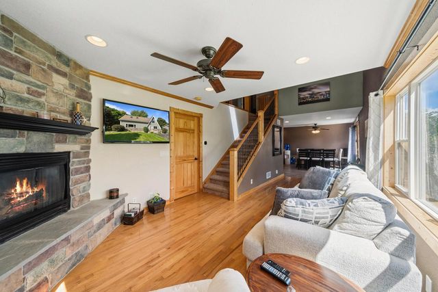 W6093 Mariner Hills TRAIL, Elkhorn, WI 53121