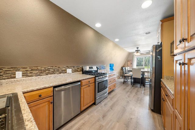 W6093 Mariner Hills TRAIL, Elkhorn, WI 53121