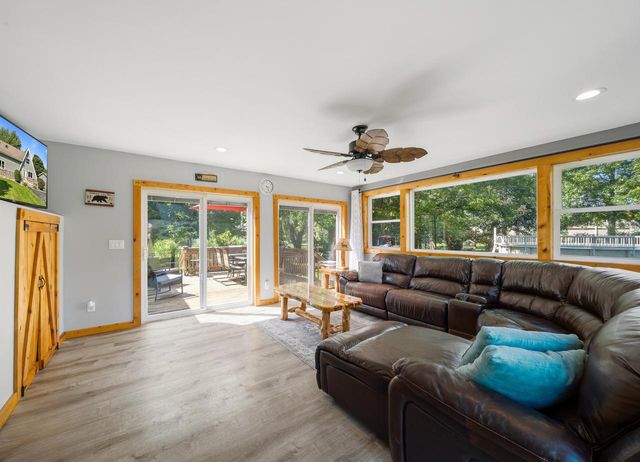 W6093 Mariner Hills TRAIL, Elkhorn, WI 53121