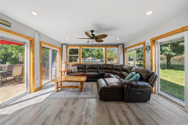 W6093 Mariner Hills TRAIL, Elkhorn, WI 53121
