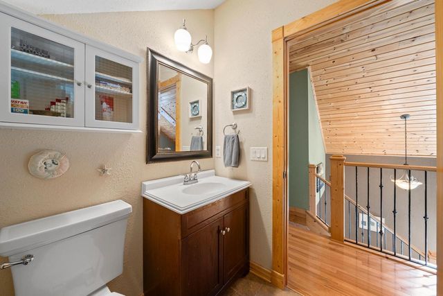 W6093 Mariner Hills TRAIL, Elkhorn, WI 53121