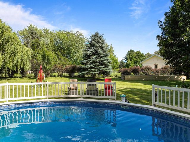 W6093 Mariner Hills TRAIL, Elkhorn, WI 53121