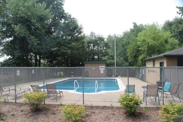 W6093 Mariner Hills TRAIL, Elkhorn, WI 53121