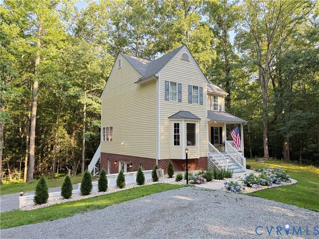 9255 Ordinary Ln, New Kent, VA 23124