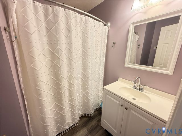 9255 Ordinary Ln, New Kent, VA 23124