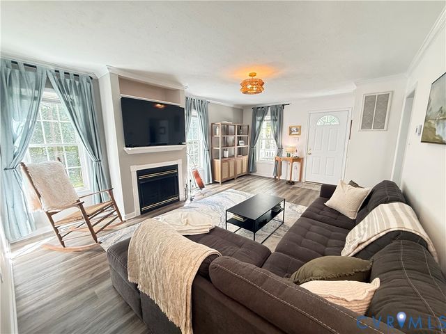 9255 Ordinary Ln, New Kent, VA 23124