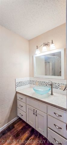 115803 S 4197 Road, Checotah, OK 74426