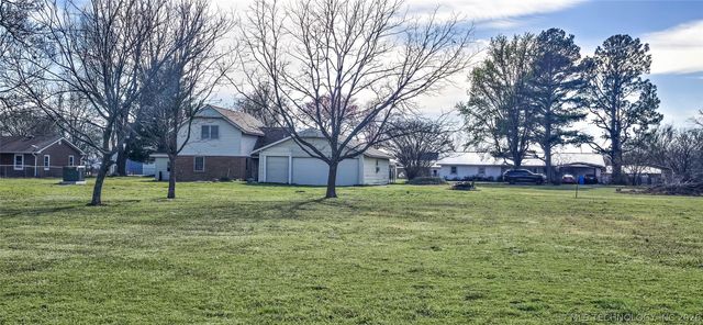 115803 S 4197 Road, Checotah, OK 74426