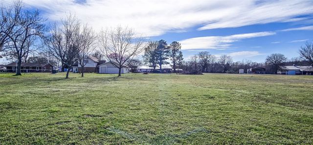 115803 S 4197 Road, Checotah, OK 74426