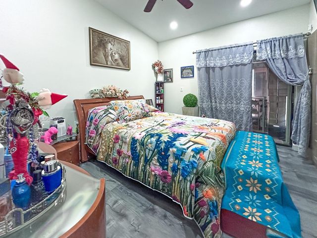 2216 W 53rd Pl 2216, Hialeah, FL 33016