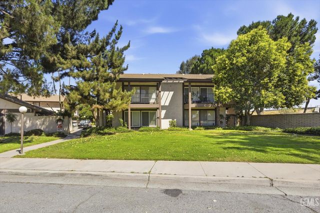 3333 El Encanto Court 19, Bakersfield, CA 93301