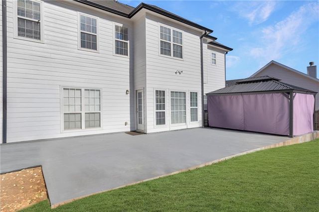 3315 Wellbrook Drive, Loganville, GA 30052