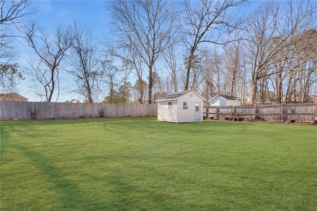 3315 Wellbrook Drive, Loganville, GA 30052