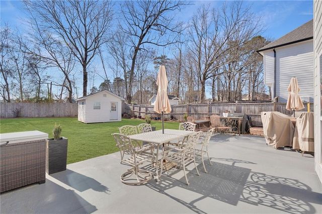 3315 Wellbrook Drive, Loganville, GA 30052