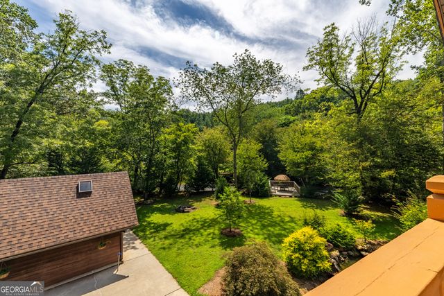 198 Stonecreek Drive, Franklin, NC 28734