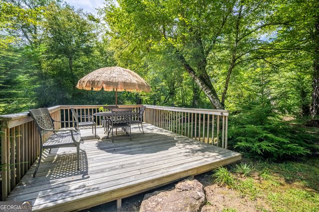 198 Stonecreek Drive, Franklin, NC 28734