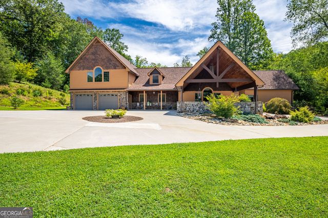 198 Stonecreek Drive, Franklin, NC 28734