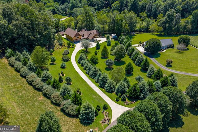 198 Stonecreek Drive, Franklin, NC 28734