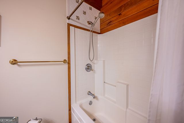 198 Stonecreek Drive, Franklin, NC 28734