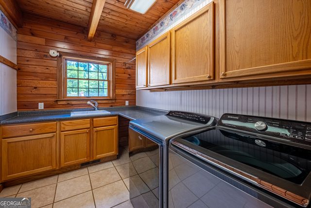 198 Stonecreek Drive, Franklin, NC 28734