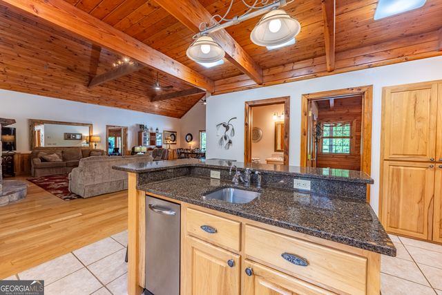 198 Stonecreek Drive, Franklin, NC 28734