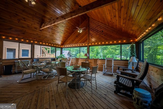 198 Stonecreek Drive, Franklin, NC 28734