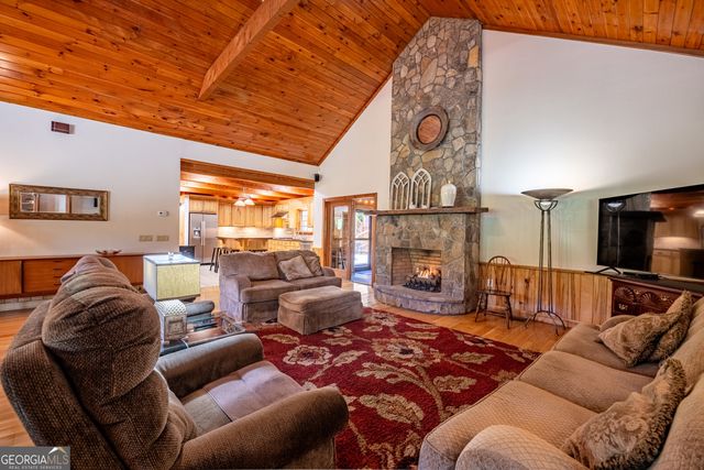 198 Stonecreek Drive, Franklin, NC 28734