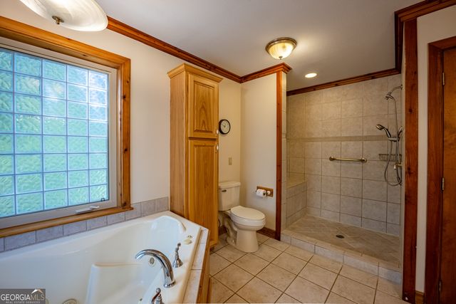 198 Stonecreek Drive, Franklin, NC 28734