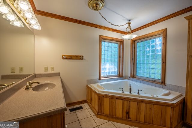 198 Stonecreek Drive, Franklin, NC 28734