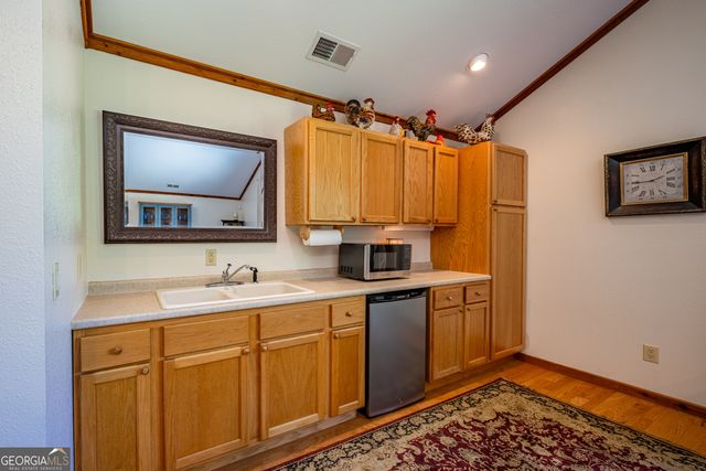 198 Stonecreek Drive, Franklin, NC 28734