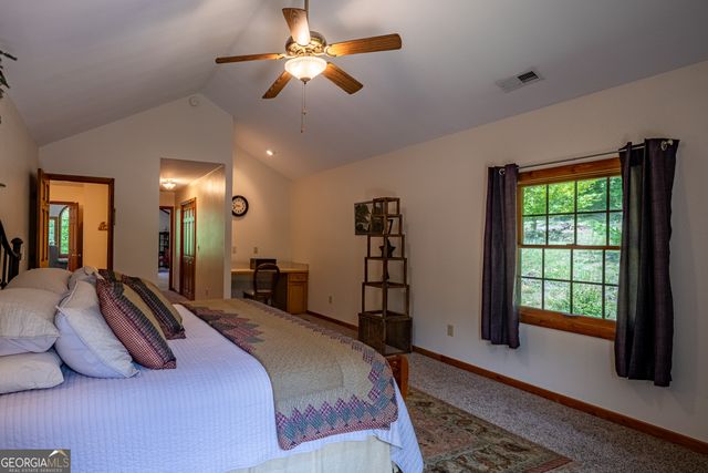 198 Stonecreek Drive, Franklin, NC 28734