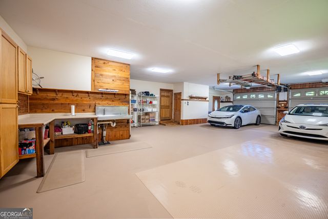 198 Stonecreek Drive, Franklin, NC 28734