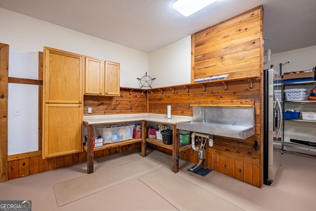 198 Stonecreek Drive, Franklin, NC 28734