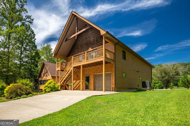 198 Stonecreek Drive, Franklin, NC 28734