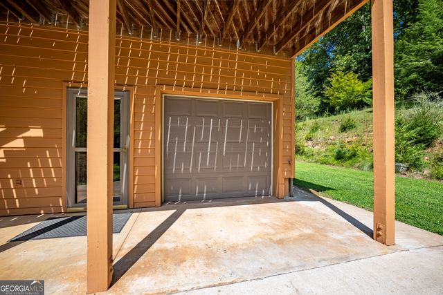 198 Stonecreek Drive, Franklin, NC 28734