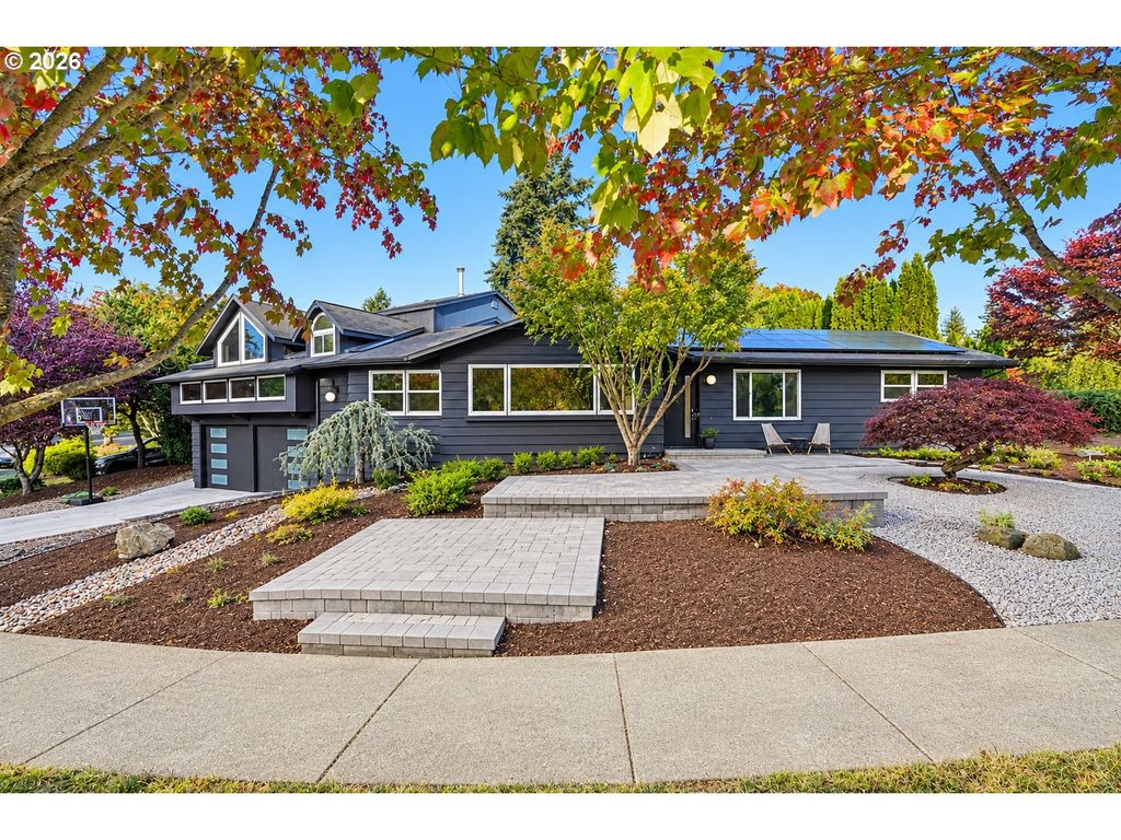 2250 Sw BURBANK Ave, Portland, OR 97225