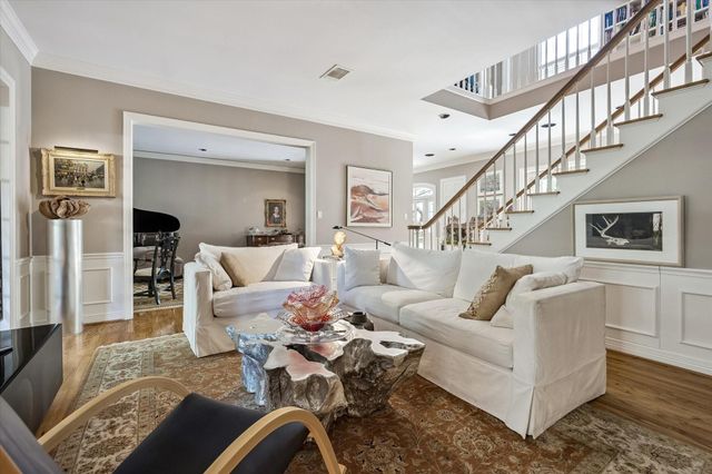 2906 Mid Lane, Houston, TX 77027
