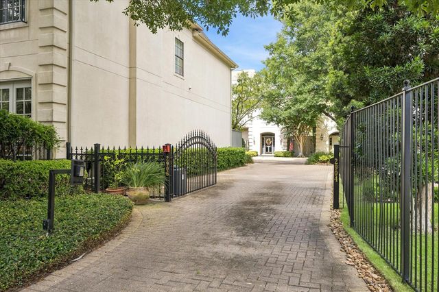 2906 Mid Lane, Houston, TX 77027