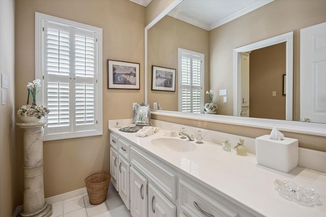 2906 Mid Lane, Houston, TX 77027