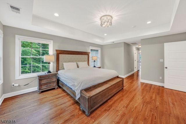 74 Haggerty Dr, West Orange Twp., NJ 07052