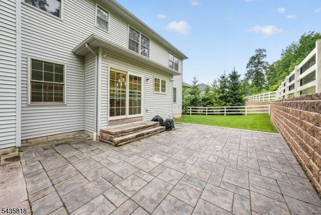 74 Haggerty Dr, West Orange Twp., NJ 07052
