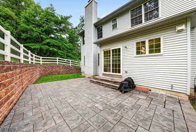 74 Haggerty Dr, West Orange Twp., NJ 07052