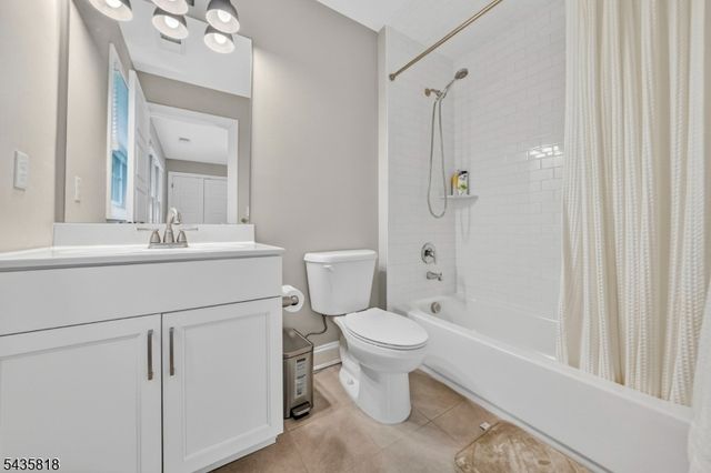 74 Haggerty Dr, West Orange Twp., NJ 07052