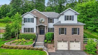 74 Haggerty Dr, West Orange Twp., NJ 07052