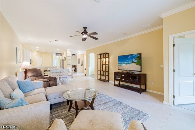 4716 Fairloop RUN, Lehigh Acres, FL 33973