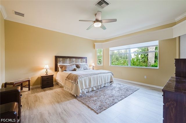 4716 Fairloop RUN, Lehigh Acres, FL 33973