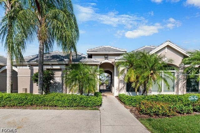 4716 Fairloop RUN, Lehigh Acres, FL 33973