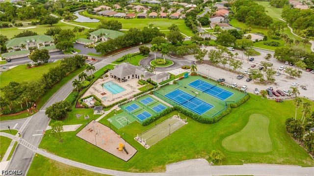 4716 Fairloop RUN, Lehigh Acres, FL 33973