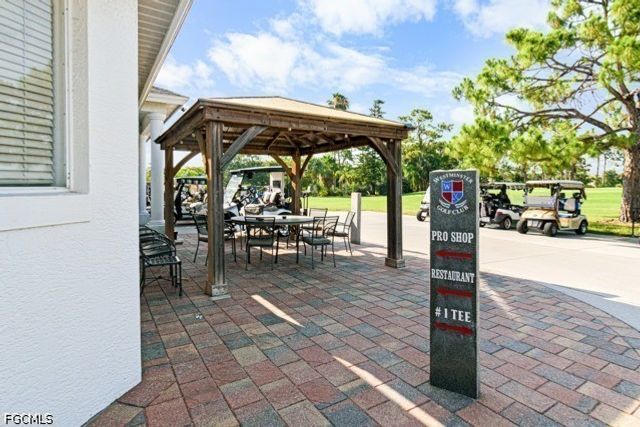 4716 Fairloop RUN, Lehigh Acres, FL 33973