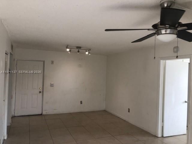 8260 SW 210th St 210, Cutler Bay, FL 33189